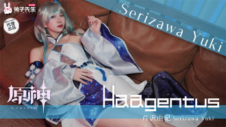 日本の女の子のコスプレオリジナルの神