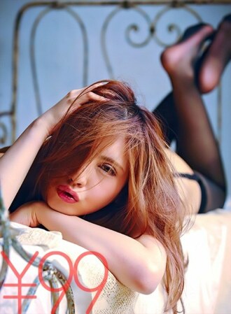 [Keuntungan] Model Reona-chan melakukan hubungan seks dengan banyak ciuman. Ia diganggu oleh mesin urut elektrik dan penjarian dan penyediaan adalah OK. Ia dicucuk dengan banyak orang tua yang dimasukkan di belakang, dan dalam postur dakwah, ia adalah kencing yang sengit sambil bercium dengan air liur yang terjalin. Dia menciumnya dalam posisi duduk bersemuka dan penuh dengan ciuman dalam pada postur dakwah, dan akhirnya dia menembak lidahnya. Reona