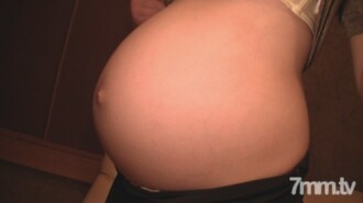 変態妊婦 萌華さん 9ヶ月のナマ中出しセックス！！【個人撮影】