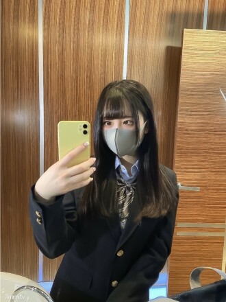 [Premier coup] 18 ans, uniforme innocent aux cheveux noirs belle fille Mika-chan ! Première expérience d'insertion étudiante ! Conçu dans le corps jeune du bonnet F et premier coup de sperme vaginal ! J'ai reçu un appel quand mes règles ne sont pas venues [Premier éjaculation vaginale de masse de ma vie]