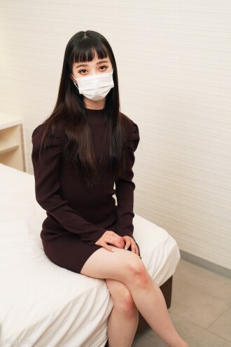 [未經審查] 一個20歲的有前途的藝術學院學生。因為是軟系，用玩具刑具強行張開雙腿，強行用電動按摩器擰入漏水的小穴，我快瘋了！關閉未來的孩子製作餅