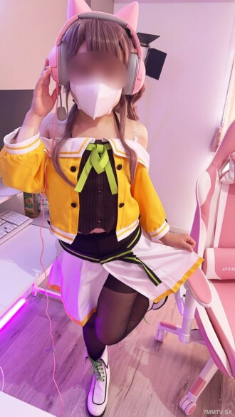VTUBER NATSURI MAORI FCUPs Achan-Abteilung