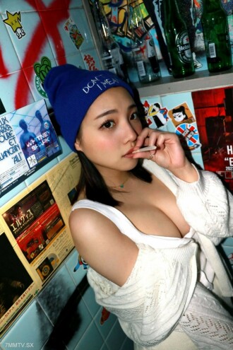 [Godly Breasts JD] Undang penari Godly Breasts yang super imut, JD, ke toilet klub dan beri dia pekerjaan pukulan Puffpuff → bawa dia pulang dan creampie dia di Tokyo Heaven *termasuk manfaat ulasan eksklusif FC2 