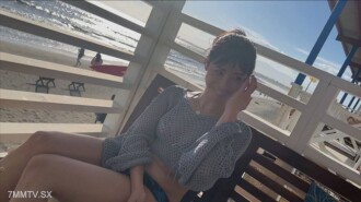 ※Ang pinakamalakas na magandang babae ※Nag-iisang asawa ni Alisha sa tabing-dagat → Malalim na pakikipagtalik sa isang tindahan ng alak ♪ Punong-puno ng sekswal na pagnanasa, totoong pakikipagtalik na may bulalas sa sala | FC2 electronic market