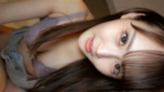 【否】一位美艳动人、气质优雅的播音员式女性，获得了巨大的回响！这或许才是她真正的自我⤴ 她自信笑容背后的秘密令人难以置信……一镜到底，真实自然！ *附赠：高清