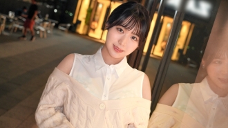 F罩杯、白皙、舒缓的美女人人都爱！ ！她热爱AV，性欲旺盛！ ！毫无疑问，任何男人都会被她洋溢的魅力所吸引！ ！ [首拍] 线上应征AV→AV体验拍摄2323